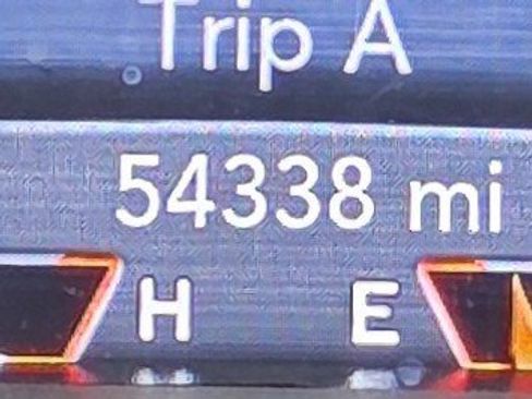 Used 2022 Jeep Cherokee Trailhawk w/ Trailer Tow Group image 45