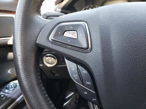 Used 2013 Lincoln MKZ FWD image 21