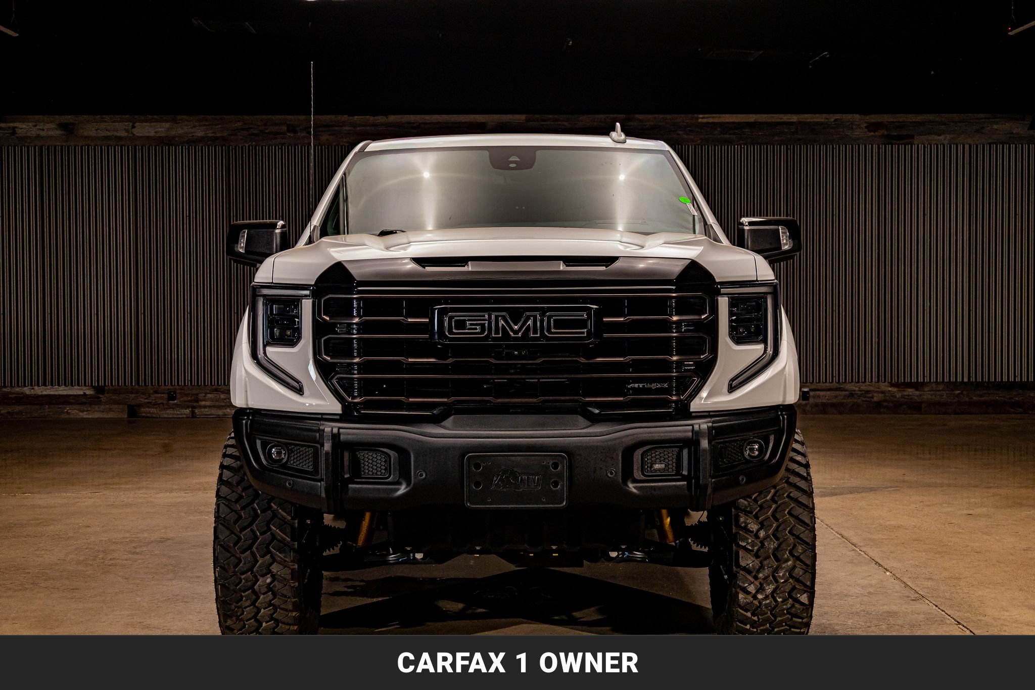 Used 2025 GMC Sierra 1500 AT4X AWD/4WD image 4