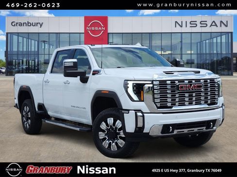 Used 2024 GMC Sierra 2500 Denali w/ Denali Reserve Package image 1