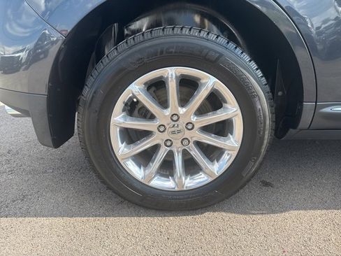 Used 2013 Lincoln MKX FWD image 25