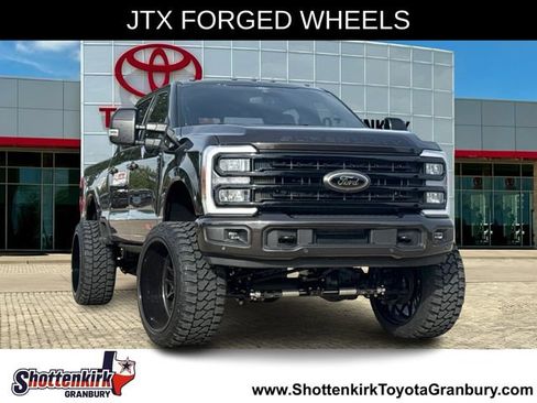 Used 2024 Ford F350 Lariat w/ Lariat Ultimate Package AWD/4WD image 1