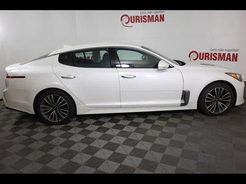 Used 2019 Kia Stinger RWD image 22