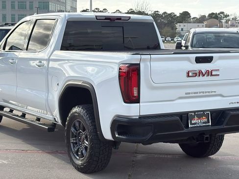 Used 2025 GMC Sierra 1500 AT4X image 3