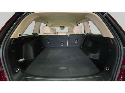 Used 2022 Jeep Grand Cherokee Limited image 15