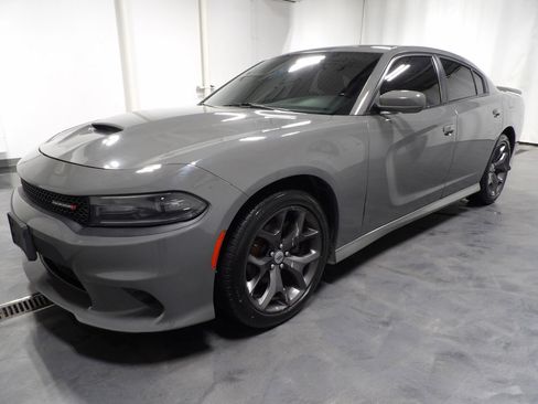 Used 2019 Dodge Charger GT image 4