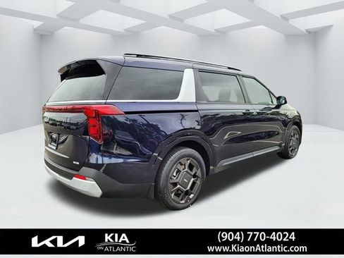 New 2026 Kia Carnival EX image 8