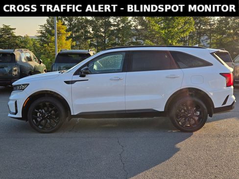 Used 2023 Kia Sorento SX AWD/4WD image 4