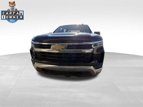 Used 2025 Chevrolet Silverado 1500 LT w/ Protection Package AWD/4WD image 9