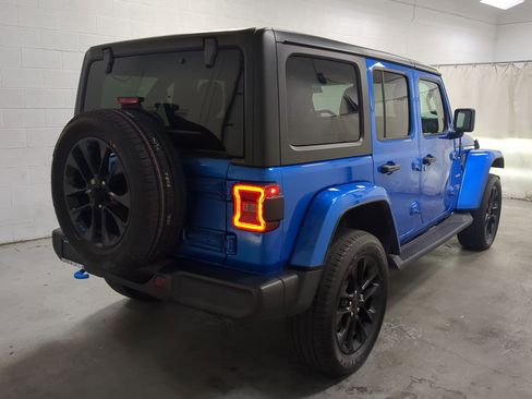 Used 2023 Jeep Wrangler Sahara w/ Cold Weather Group image 3