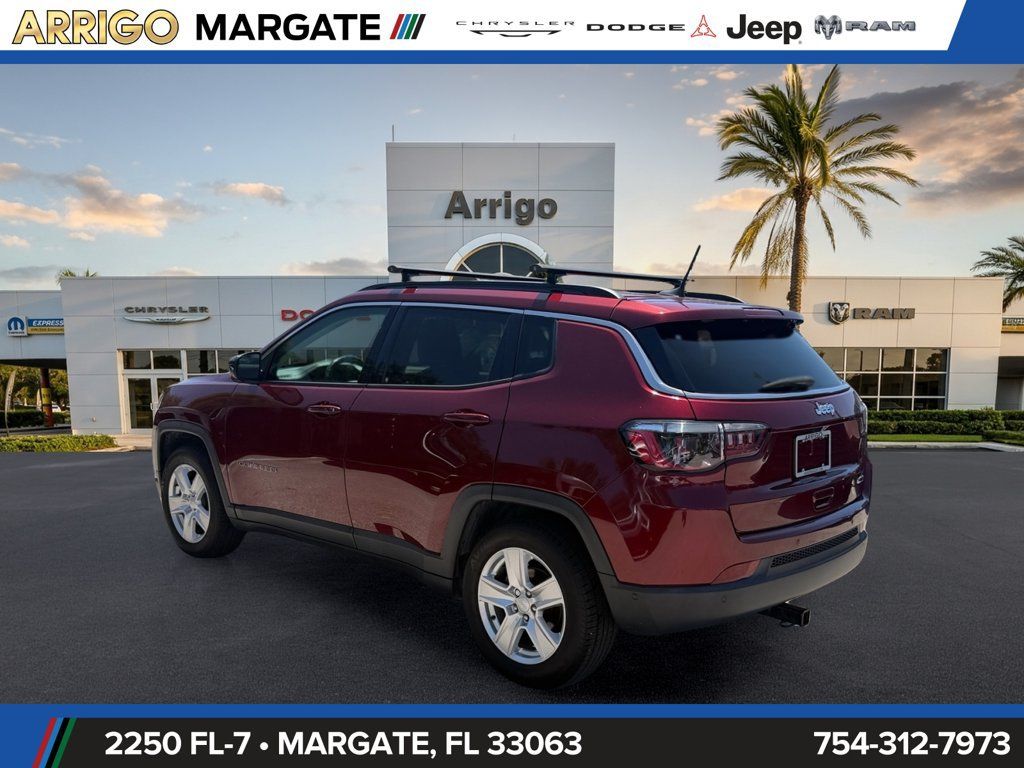 Used 2022 Jeep Compass Latitude w/ Convenience Group FWD image 5