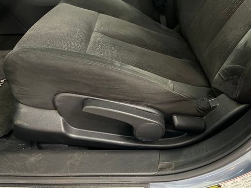 Used 2010 Nissan Altima 2.5 S FWD image 51