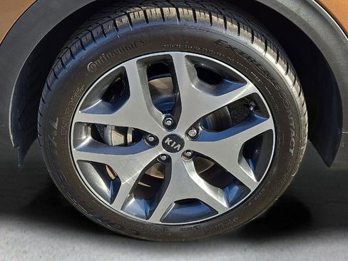 Used 2017 Kia Sportage SX image 8