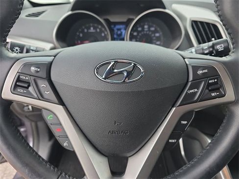 Used 2016 Hyundai Veloster w/ Option Group 02 image 26