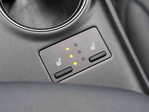 Certified 2023 Toyota Camry SE w/ Cold Weather Package image 30