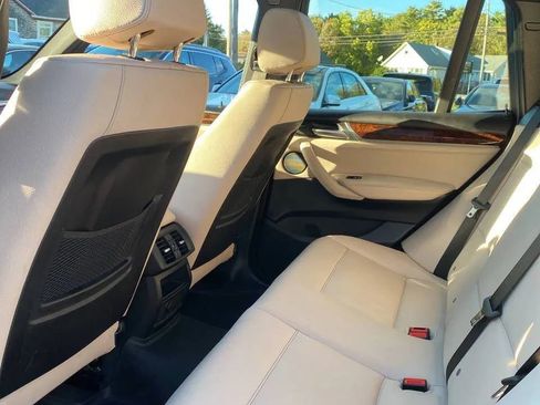 Used 2017 BMW X3 xDrive28i image 24