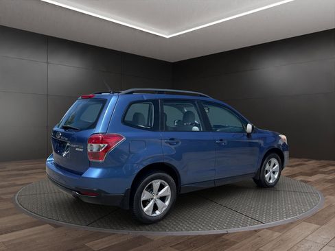 Used 2015 Subaru Forester 2.5i w/ Alloy Wheel Package AWD/4WD image 8