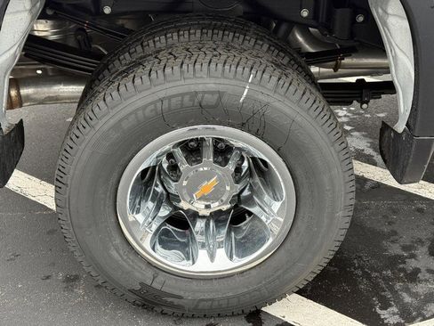 New 2026 Chevrolet Silverado 3500 LTZ w/ LTZ Convenience Package image 25
