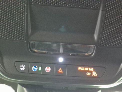 New 2026 Chevrolet Equinox LT w/ Safety and Technology Package image 21