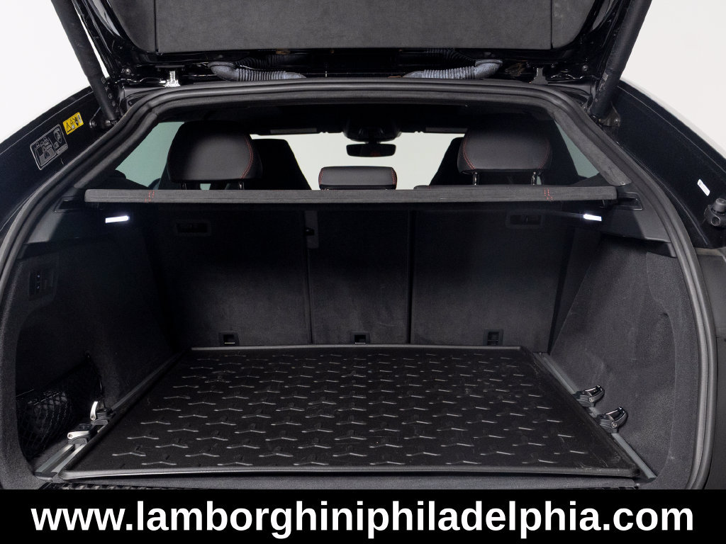 Used 2026 Lamborghini Urus SE AWD/4WD image 54
