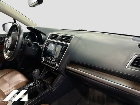Used 2019 Subaru Outback 2.5i Touring w/ Protection Package #1 AWD/4WD image 33