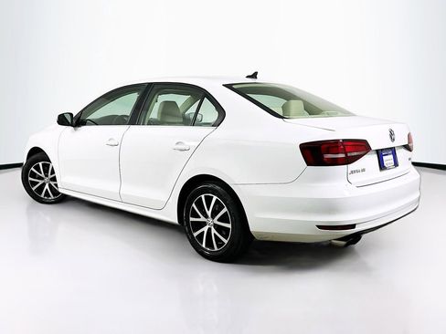 Used 2018 Volkswagen Jetta Wolfsburg Edition FWD image 6
