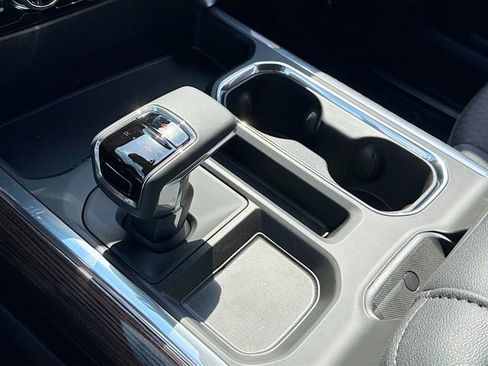 New 2026 Chevrolet Silverado 1500 LT Trail Boss w/ LPO, Dark Essentials Package AWD/4WD image 18