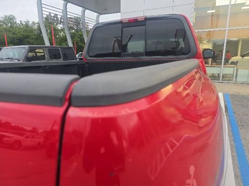 Used 2002 Ford F150 Lariat AWD/4WD image 27