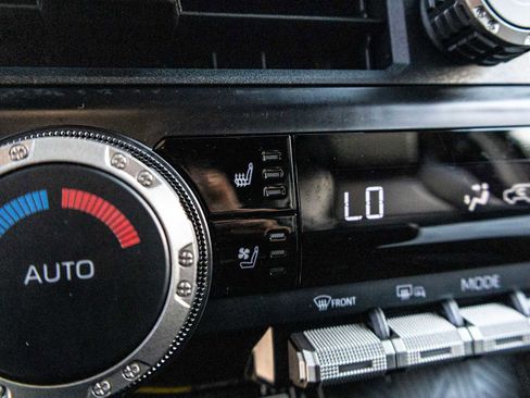 Certified 2025 Toyota 4Runner TRD Off-Road Premium image 38