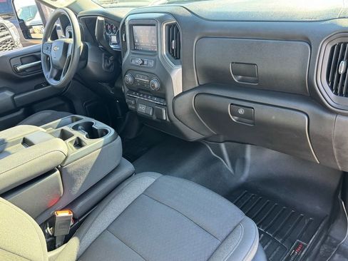 Used 2024 Chevrolet Silverado 2500 Custom w/ Custom Value Package AWD/4WD image 24
