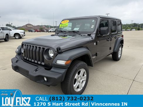 Used 2021 Jeep Wrangler Unlimited Sport AWD/4WD image 3