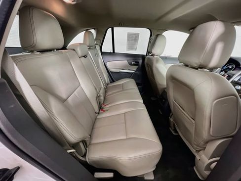 Used 2014 Ford Edge SEL w/ Equipment Group 205A AWD/4WD image 40