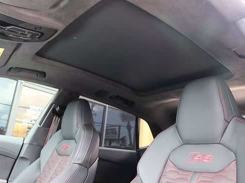 Used 2025 Audi RS Q8 performance AWD/4WD image 58