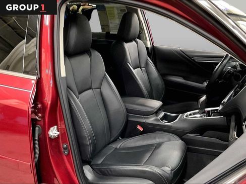 Certified 2023 Subaru Outback Touring AWD/4WD image 9