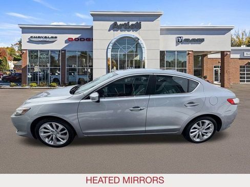 Used 2017 Acura ILX image 5