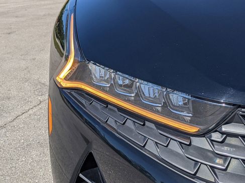 Used 2023 Kia K5 LXS image 8