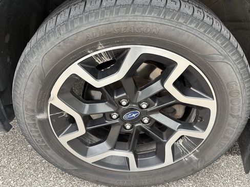 Used 2016 Subaru Crosstrek 2.0i Premium AWD/4WD image 12