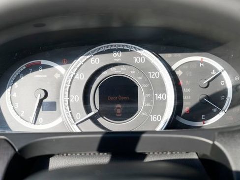 Used 2015 Honda Accord Touring image 47