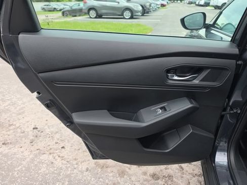 Used 2023 Honda Accord EX image 12