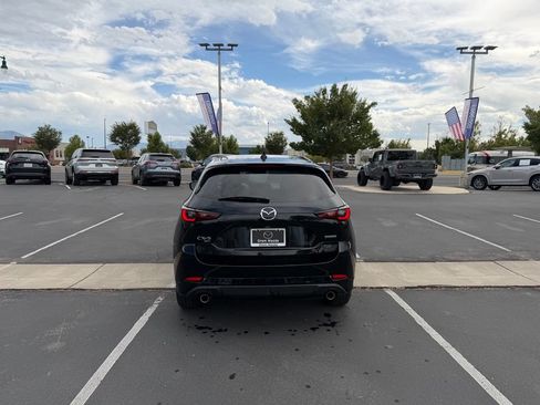 Used 2025 MAZDA CX-5 AWD 2.5 S w/ Preferred Package image 5