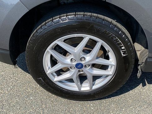 Used 2022 Ford Edge SEL w/ Convenience Package AWD/4WD image 15