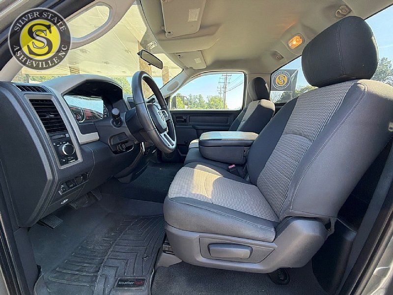 Used 2011 RAM 1500 Tradesman RWD image 11