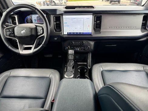 Used 2023 Ford Bronco Outer Banks AWD/4WD image 11