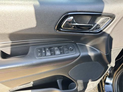 Used 2024 Dodge Durango GT image 19