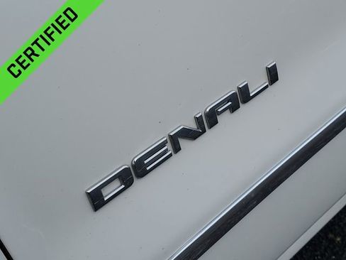 Used 2017 GMC Sierra 1500 Denali w/ Denali Ultimate Package image 32