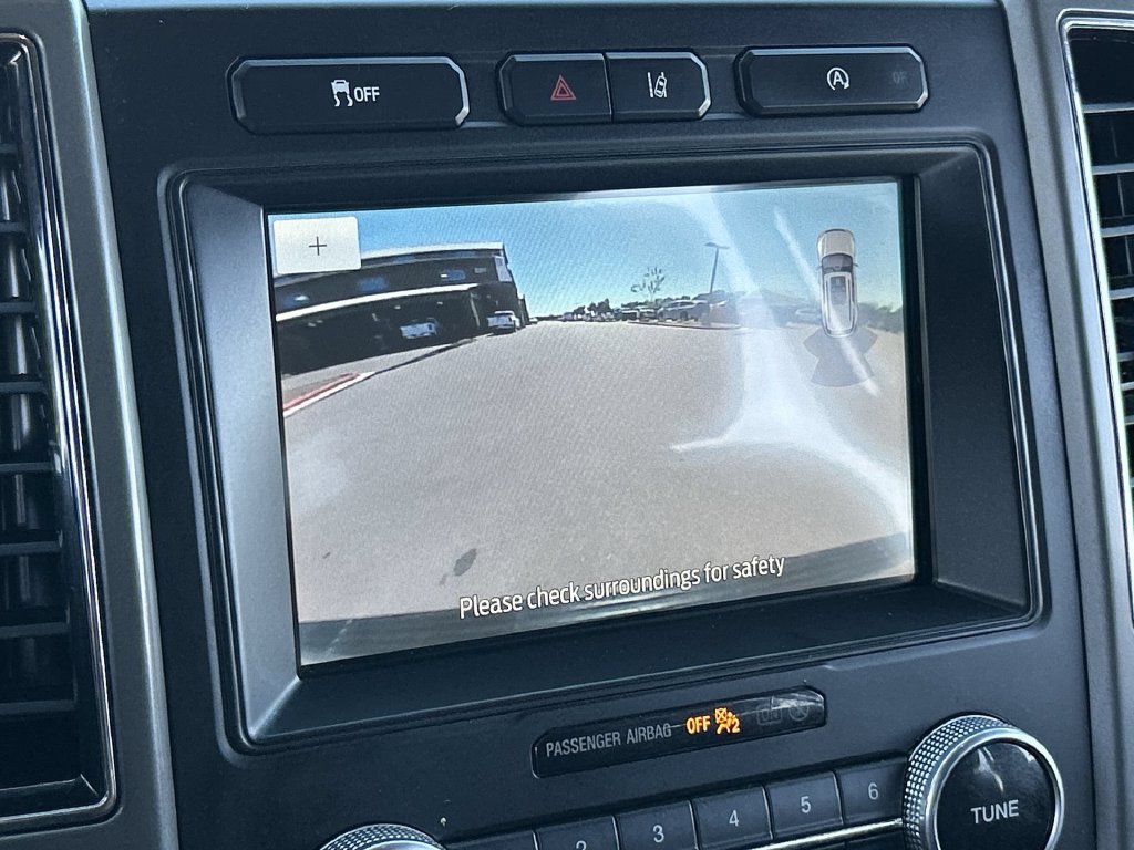Used 2020 Ford Expedition XLT w/ Equipment Group 201A RWD image 15