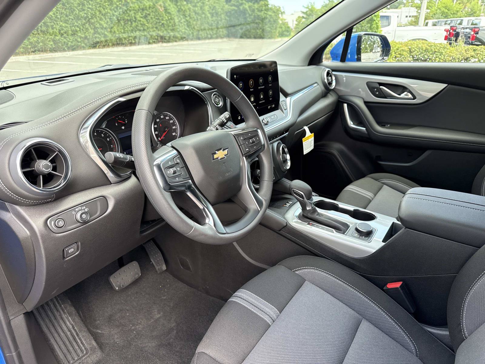 New 2026 Chevrolet Blazer LT w/ Convenience Package FWD image 21