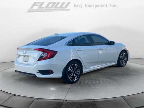 Used 2018 Honda Civic EX-L image 9