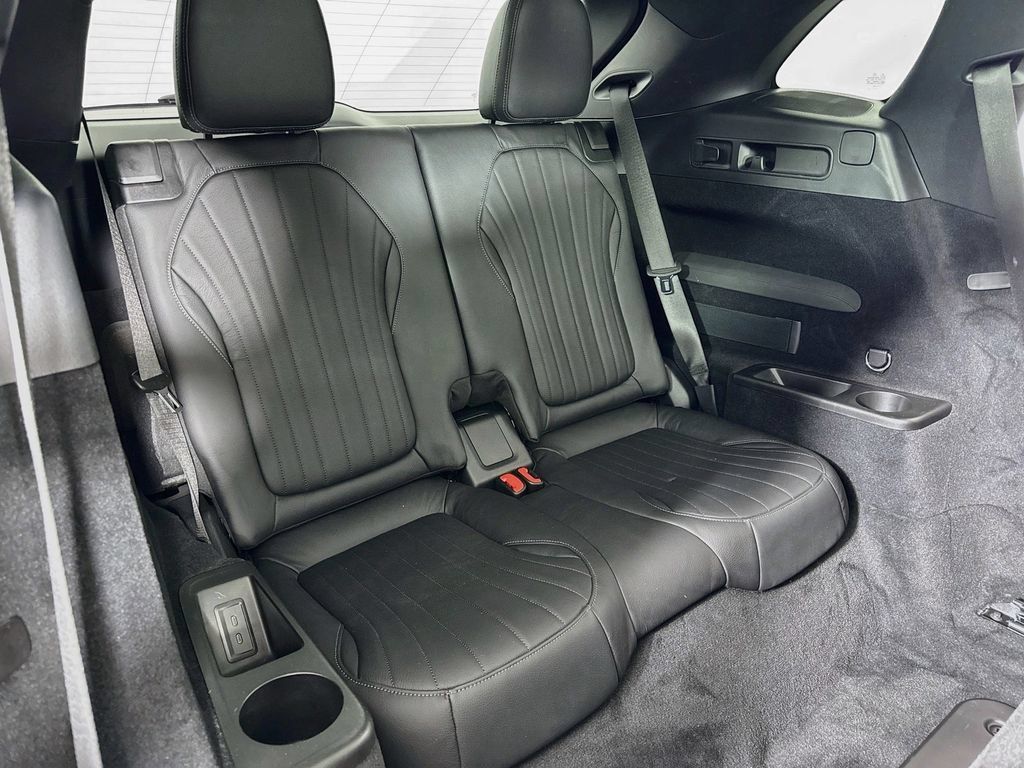 Used 2023 Mercedes-Benz EQS 580 4MATIC SUV image 35