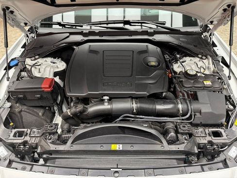 Used 2024 Jaguar XF R-Dynamic SE image 27